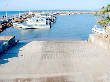 Loreto Mexico Boat Launch Ramp Photo 1