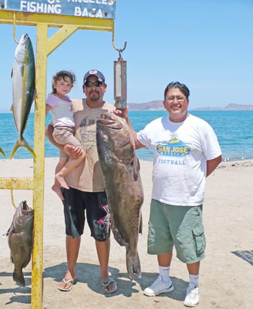 Grouper fishing at Bahia de los Angeles 2